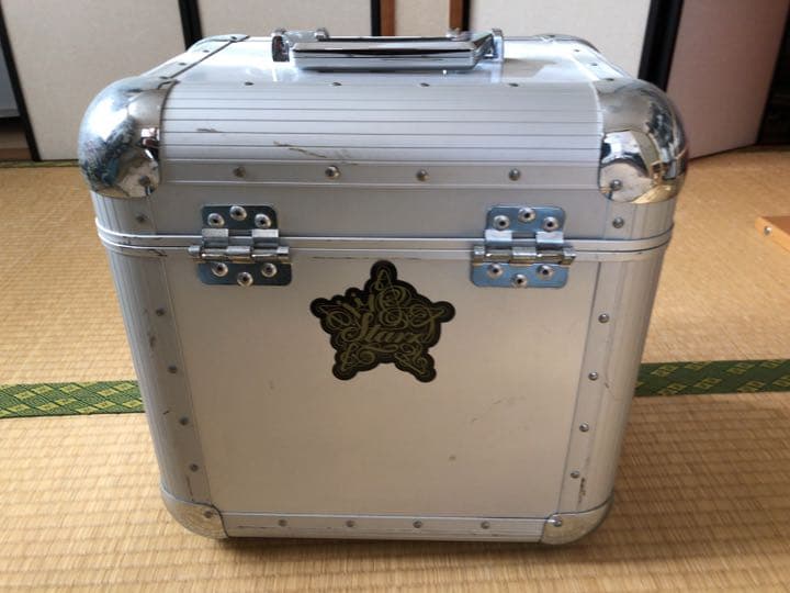レコードボックス
