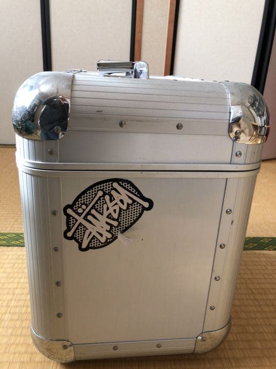 レコードボックス