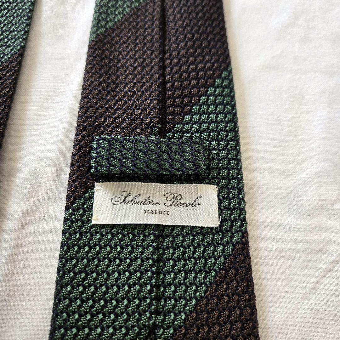 美品　Salvatore Piccolo ネクタイ グリーン　ストライプ　シルク