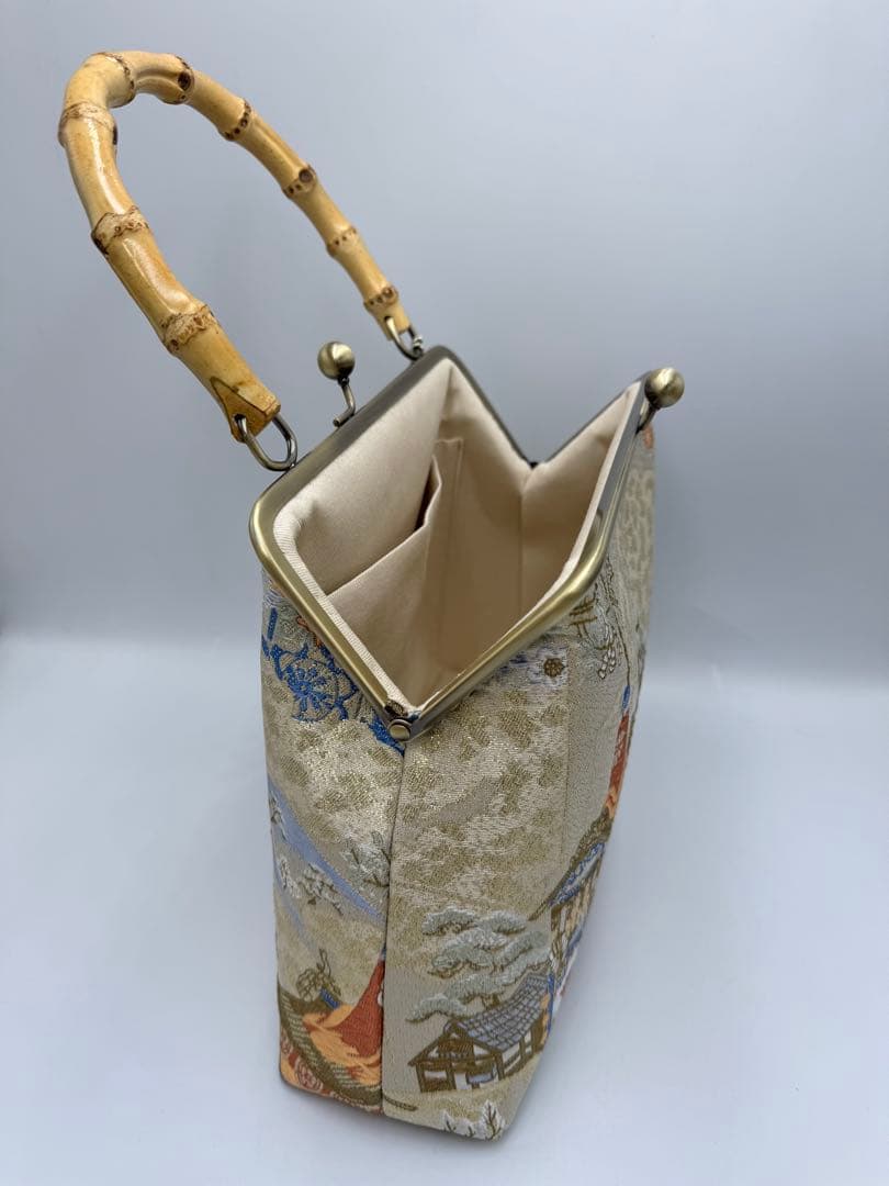 ハンドメイド　西陣織金襴 金糸 ラメ糸ハンド バッグ バンブー 持ち手 #536