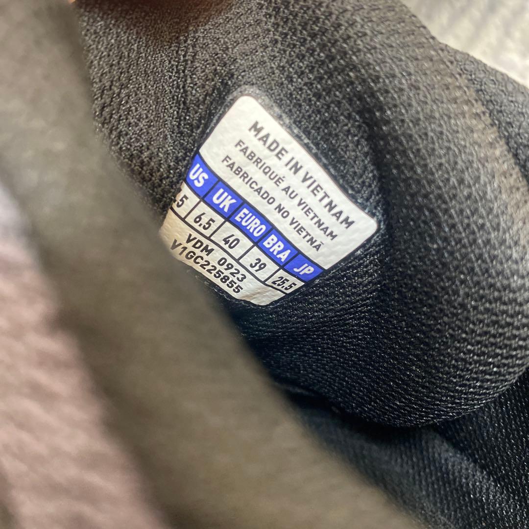 Mizuno ウエーブアルテミス 5バレーボールシューズ　美品