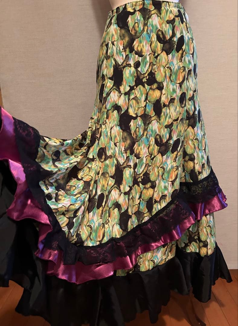 ハンドメイド中古美品＊フラメンコファルダ