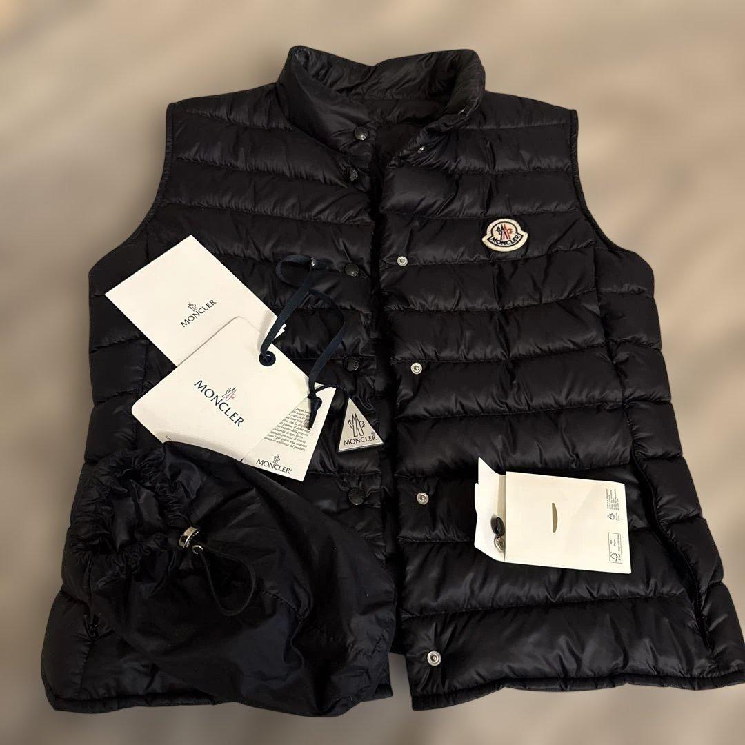 美品 moncler モンクレール ベスト 袋付き