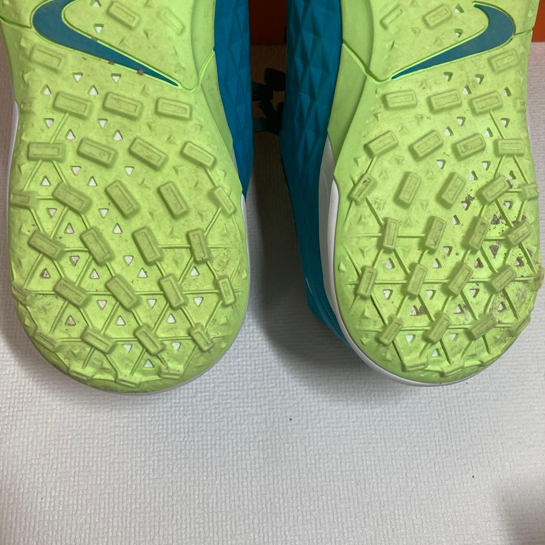 27 NIKE ナイキ TIEMPO ティエンポ　レジェンド8アカデミーTF
