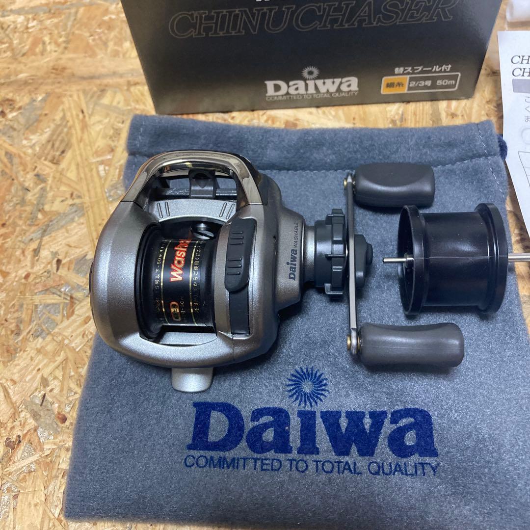 新品 チヌチェイサー 細糸仕様 替スプール付 DAIWA