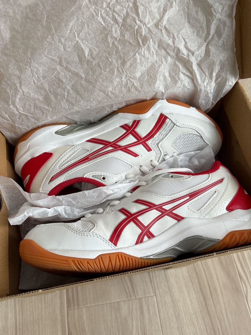 美品！アシックス asics バレーボールシューズ GEL-ROCKET 10