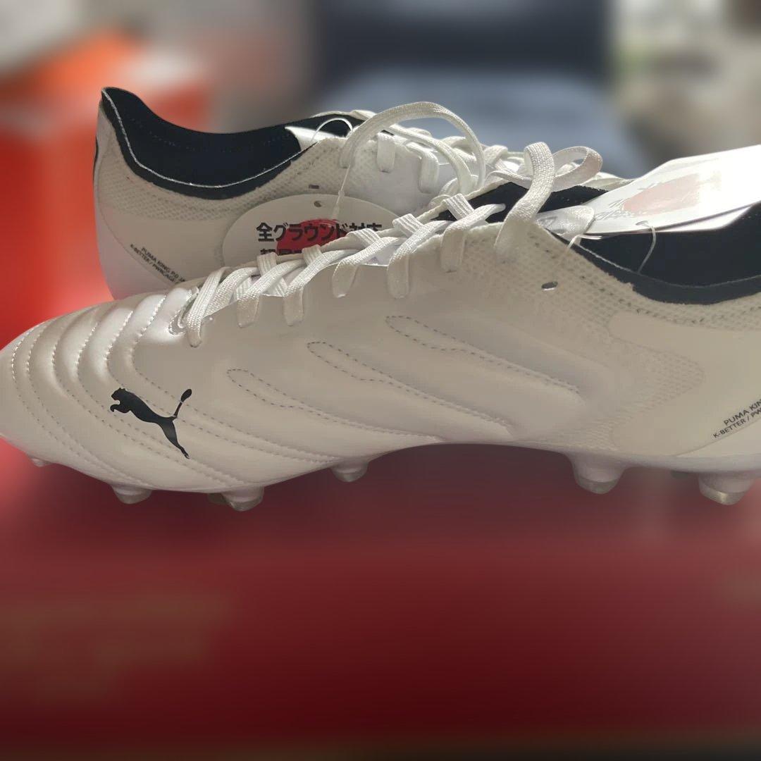 新品タグ付きPUMA KING MIRAI アルティメット2 ￼サッカースパイク