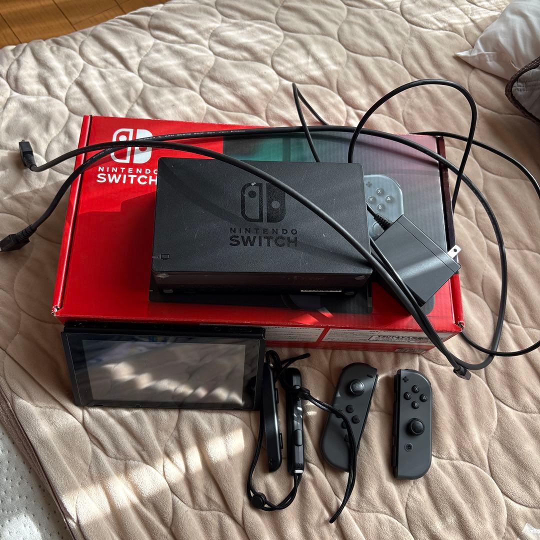 圀*ゃ様 Nintendo Switch 本体 ブラック ジョイコン付き