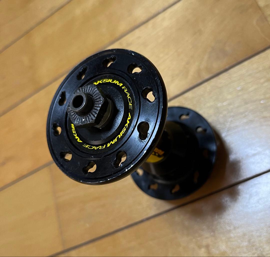 MAVIC AKSIUM RACE ハブ