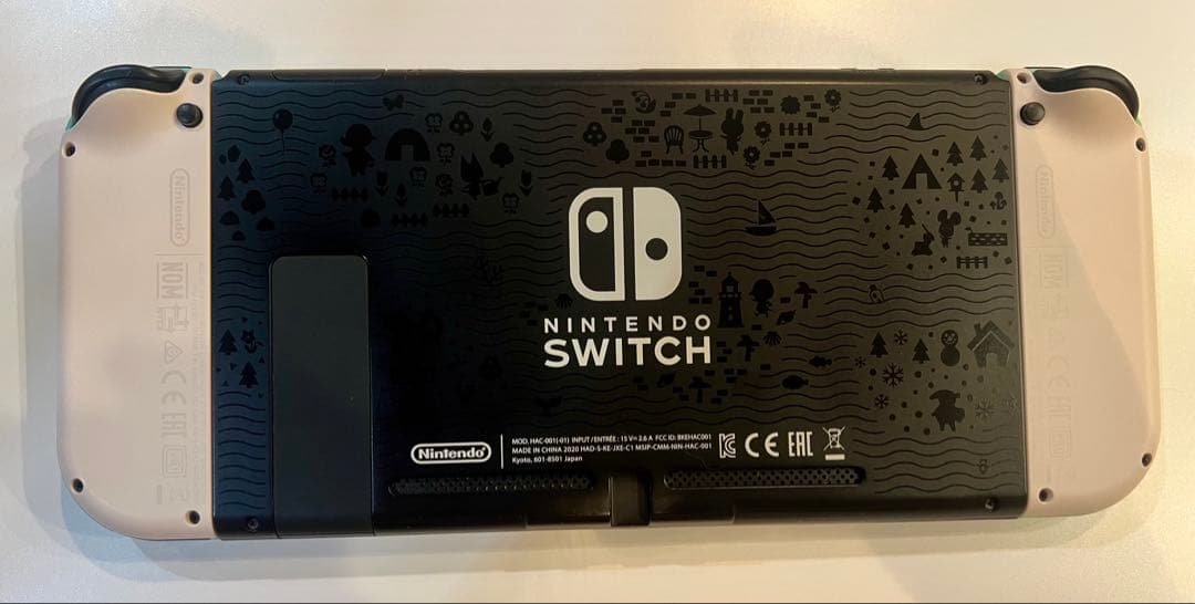 Nintendo Switch あつまれ どうぶつの森 ケース付き ソフトなし
