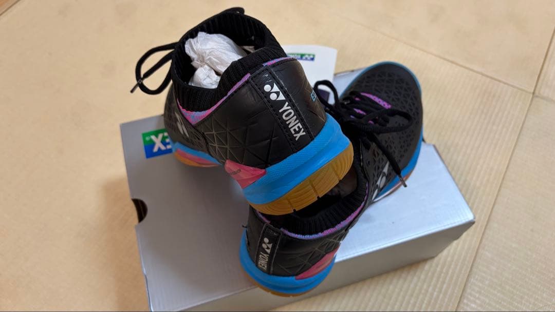 YONEX パワークッション エクリプションＺ　27 ブラック