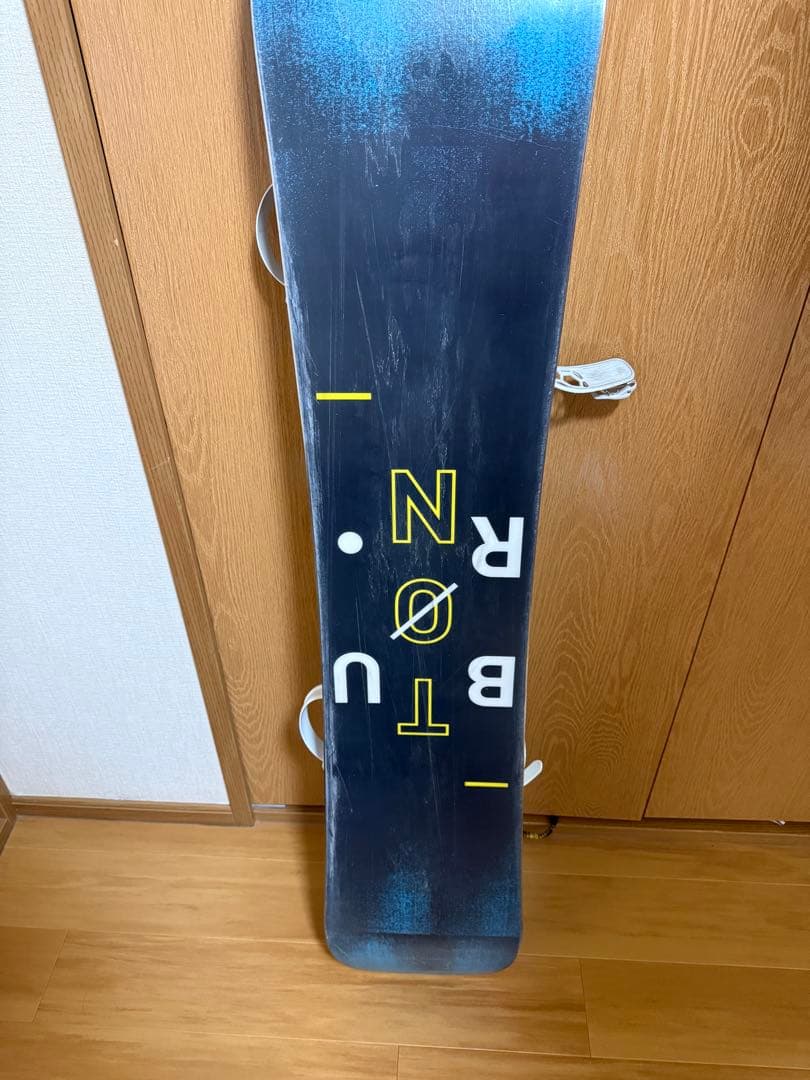 BUNT スノーボード + UNION バインディング