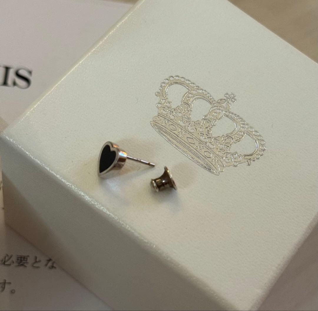 ジャスティンデイビス（JUSTIN DAVIS） BLACK HEART ピアス