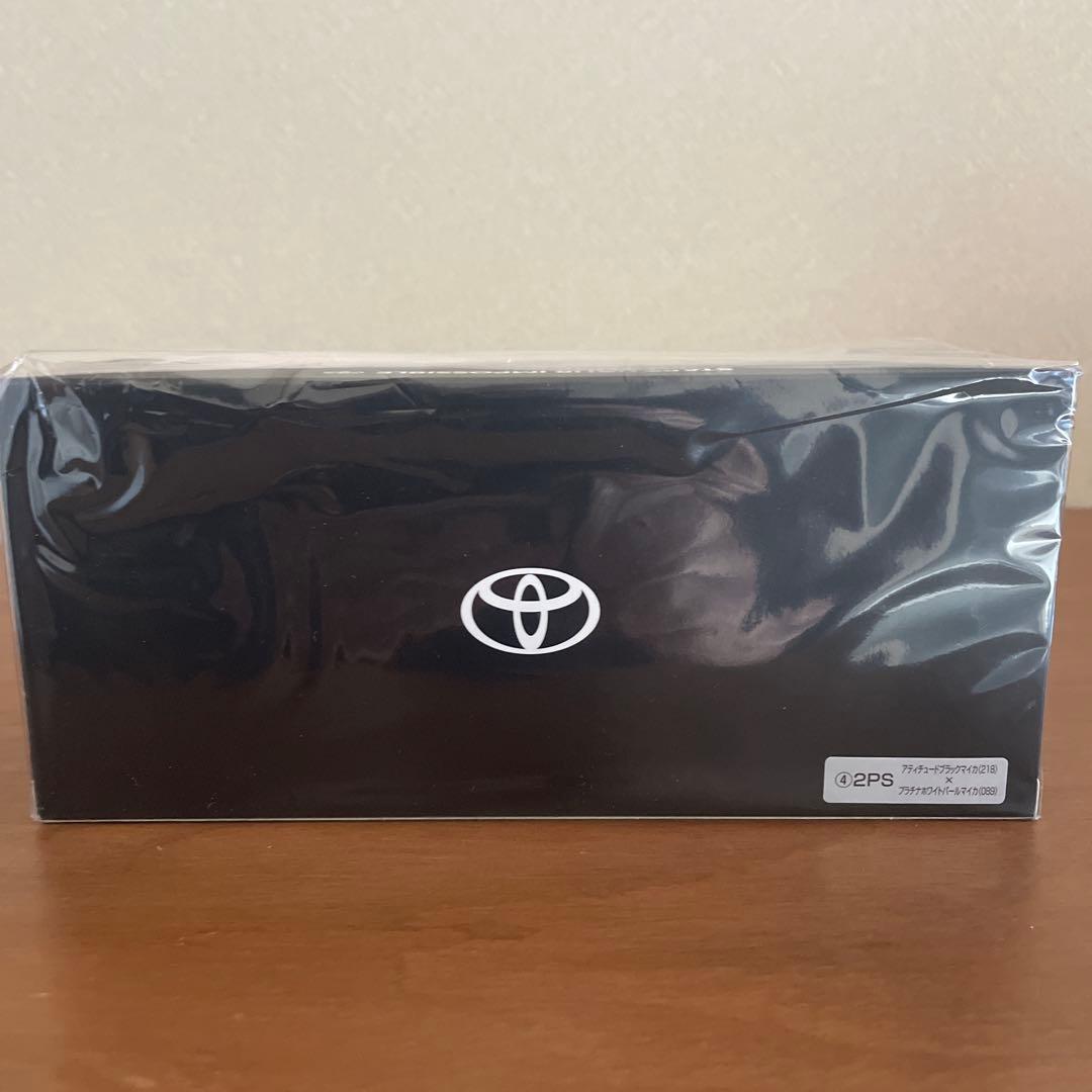 トヨタ　新型bZ4X ミニカー 新品未開封