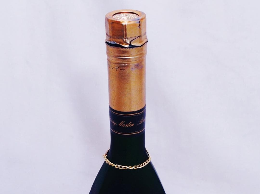 REMY MARTIN レミーマルタン SUPERIEUR 700ml 40％