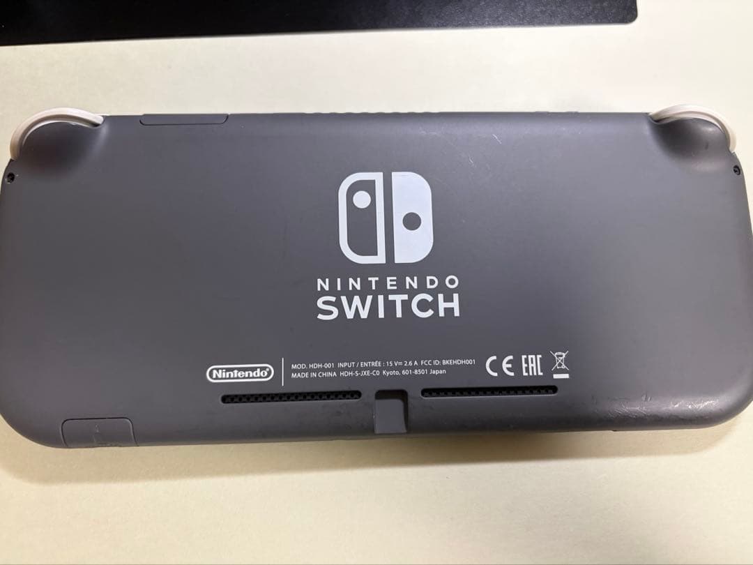 【交渉可】Nintendo Switch Light ポケモンソード付き