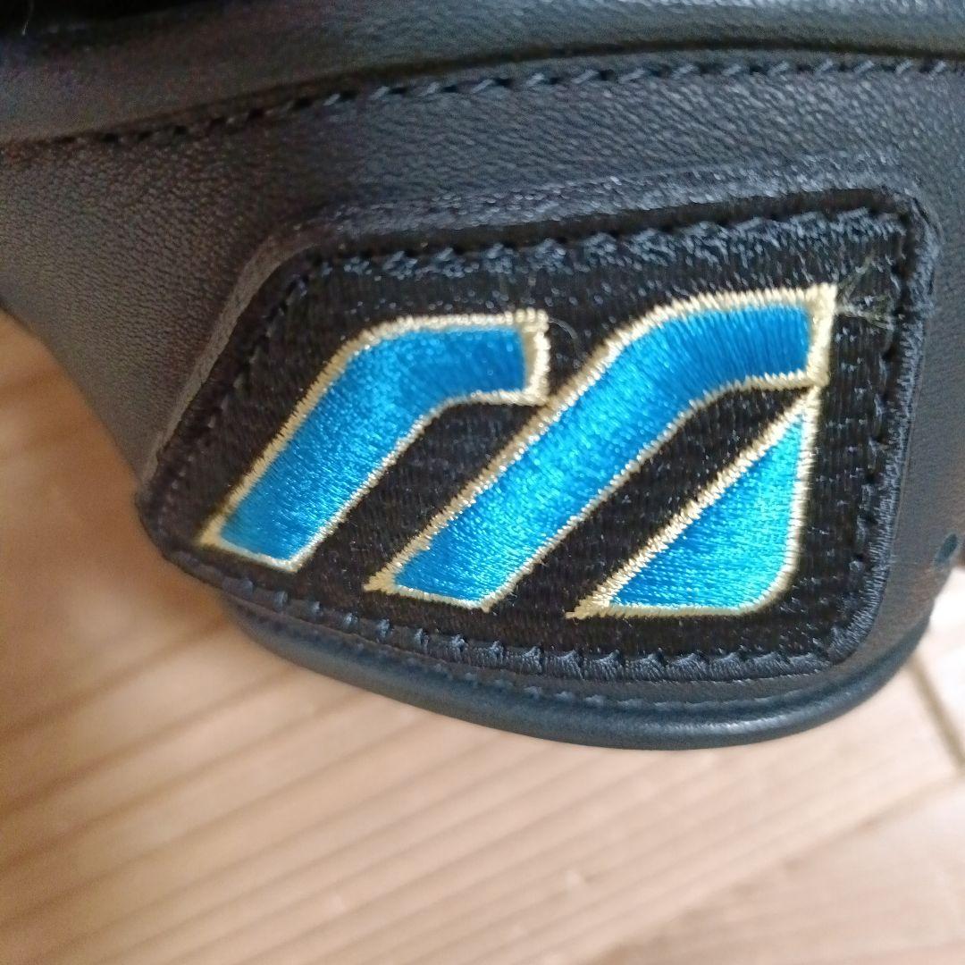 MIZUNO ProModel ブラック軟式グローブ大人左利き用 ボール付き