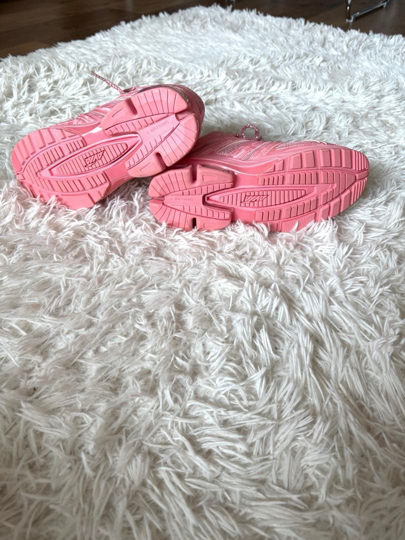 美品AVIA フィットネスシューズ 23.5cm 数回使用です