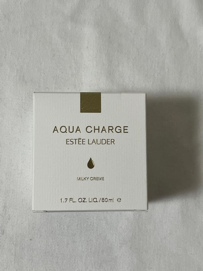 エスティ ローダー アクア チャージ 薬用 ミルキー クリーム