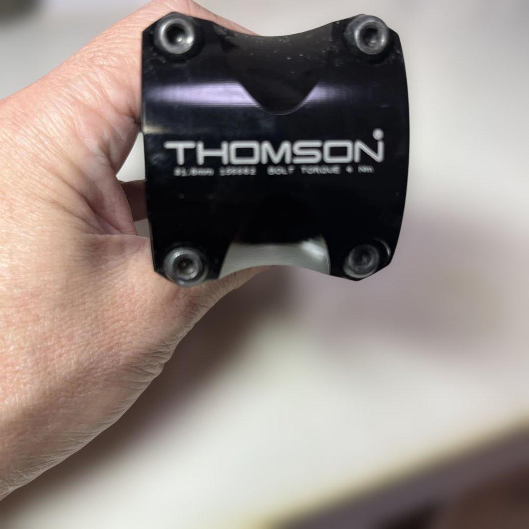 THOMSON Elite X4 ステム 90mm 31.8mm ブラック