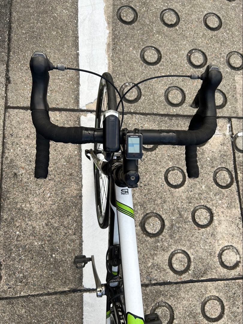 お値下げ【取引3月6日まで】直接引き取りのみ　CANNONDALECAAD8➕他