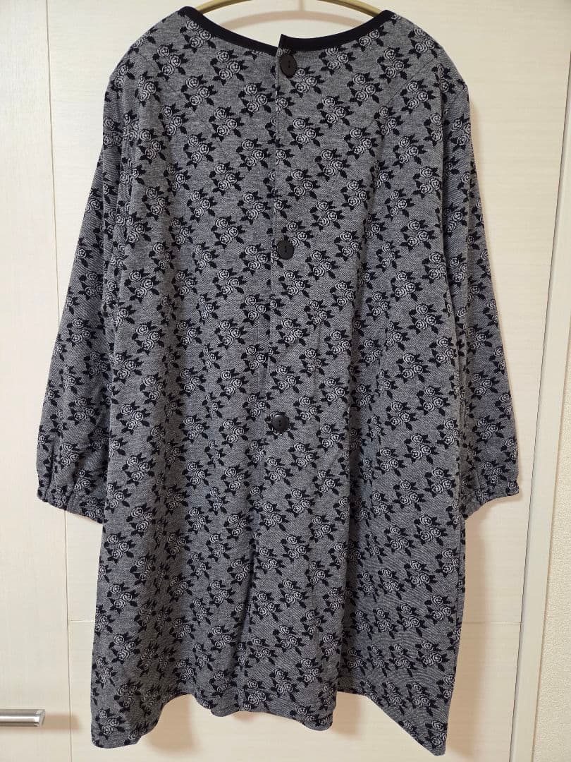 新品未使用 LANVIN ランバン 花柄グレー割烹着