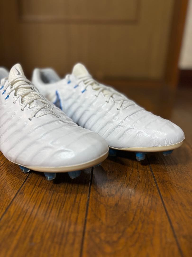 【新品未使用】 NIKE ティエンポ レジェンド エリート FG 28cm