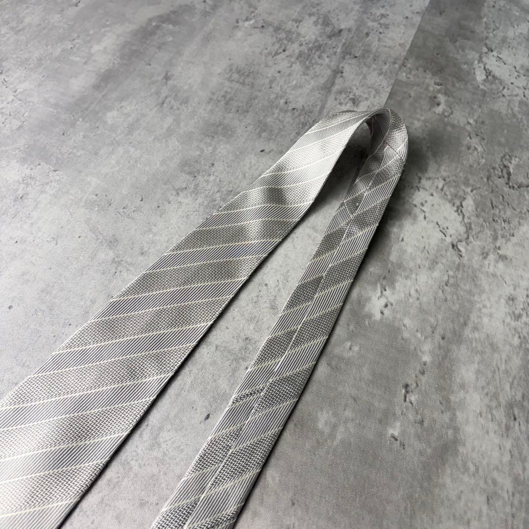 美品 Burberry ジャガード ホースロゴ ストライプ ネクタイ シルバー