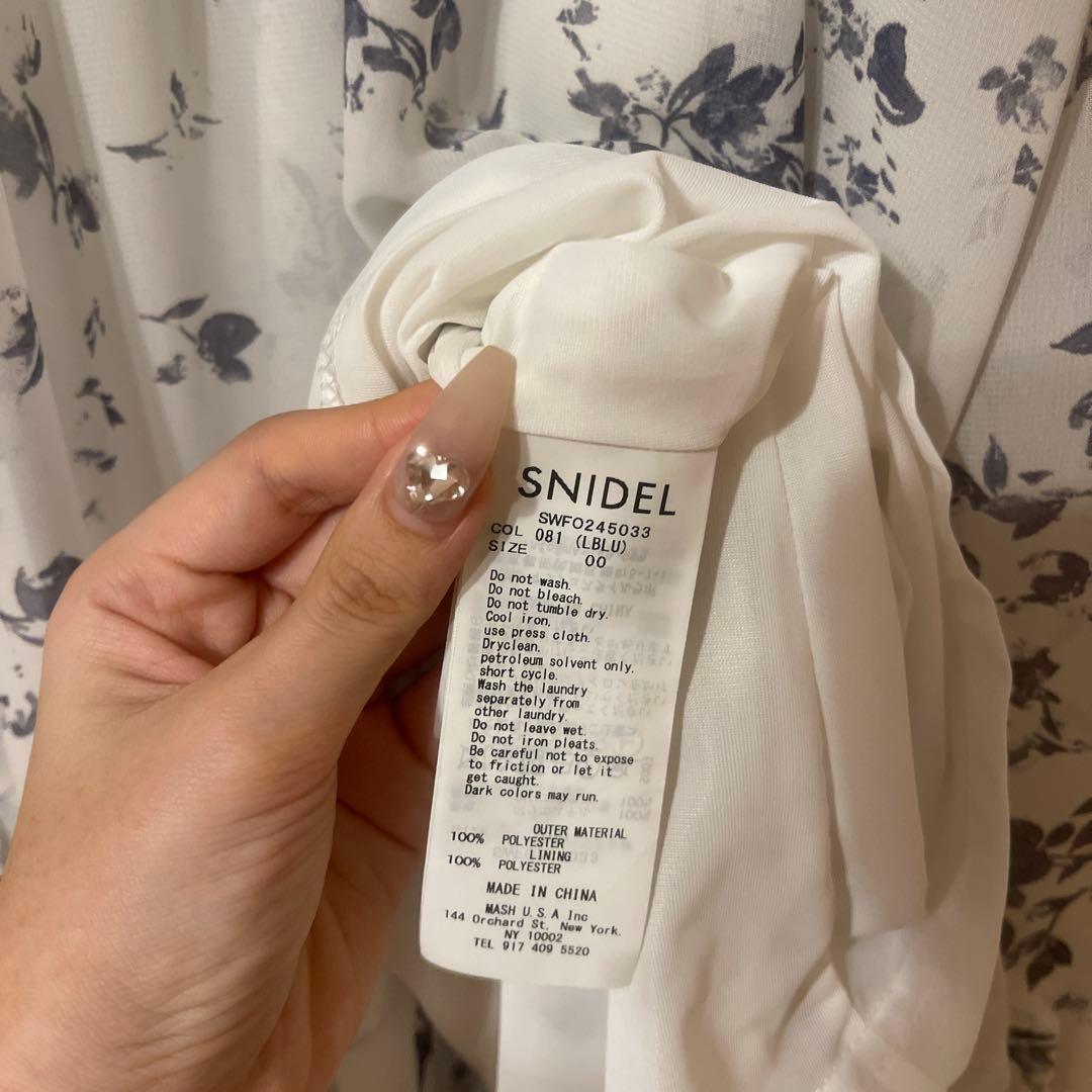 SNIDEL Sustainableプリーツプリントワンピース