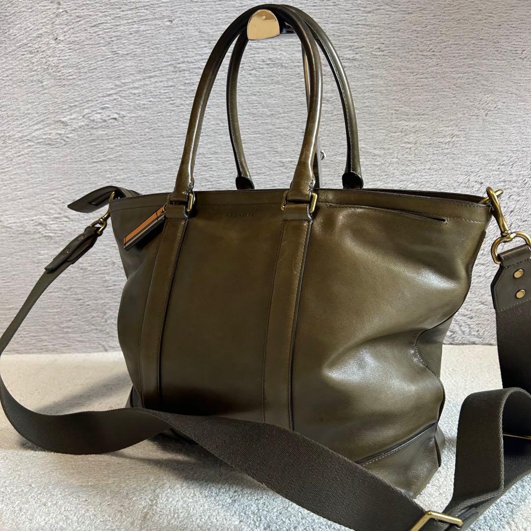 COACH コーチ トートバッグ 70600 レザートートバッグ　チャーム付き