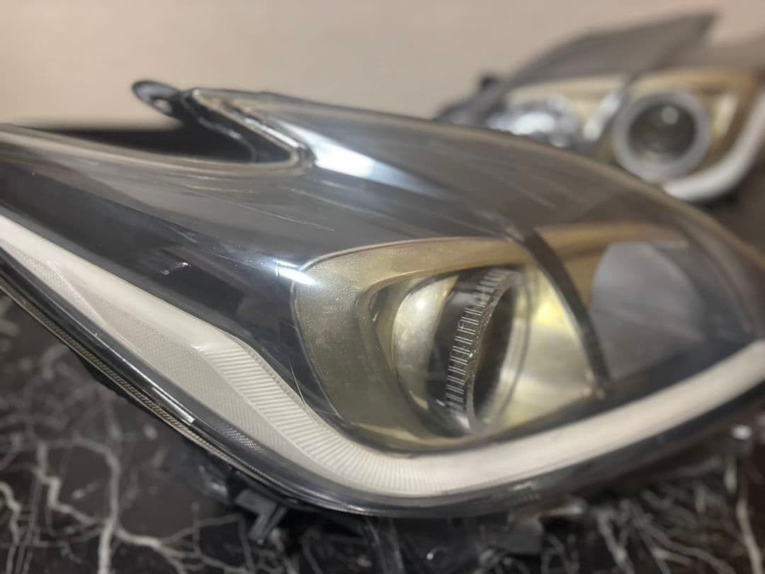【訳あり品】30プリウス　後期HID 加工ヘッドライト　フルカラー　ネオピクセル