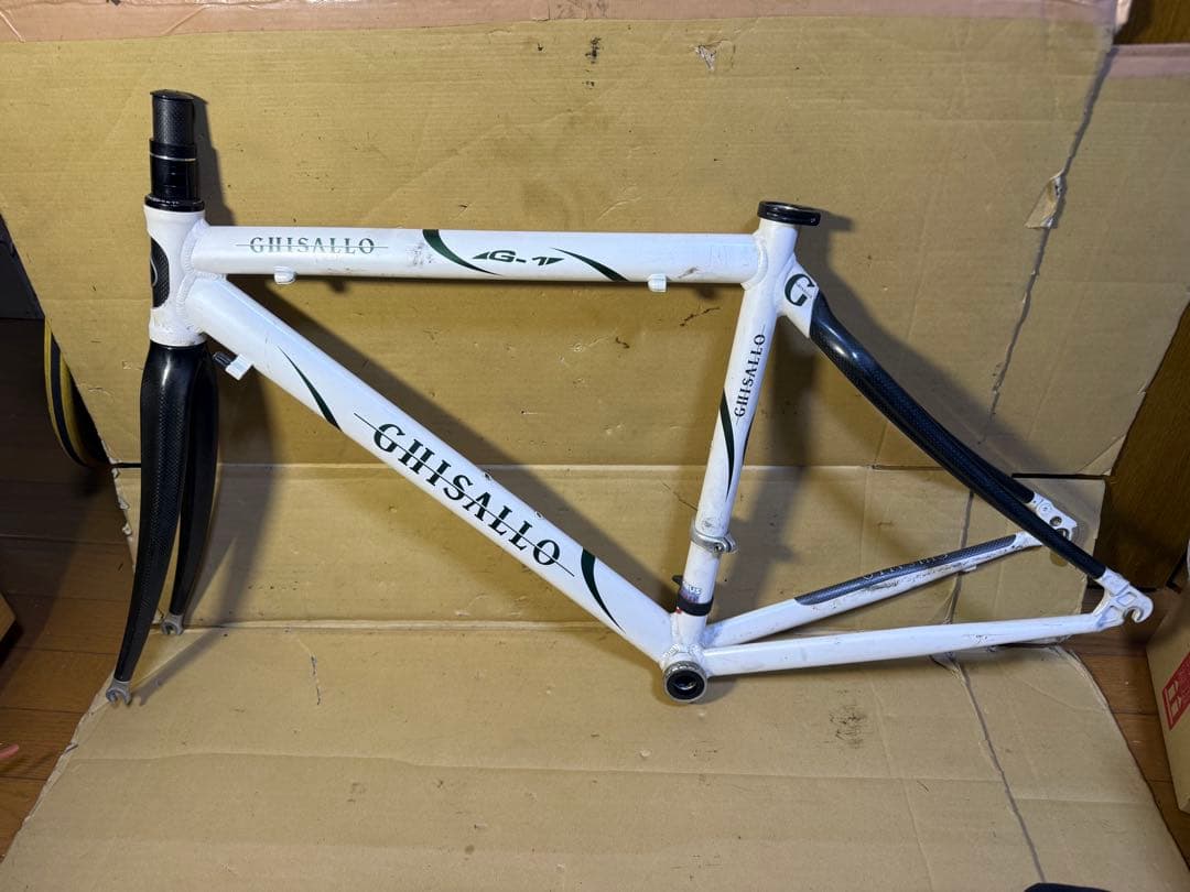 GHISALLO ロードバイク　アルカーボンフレーム