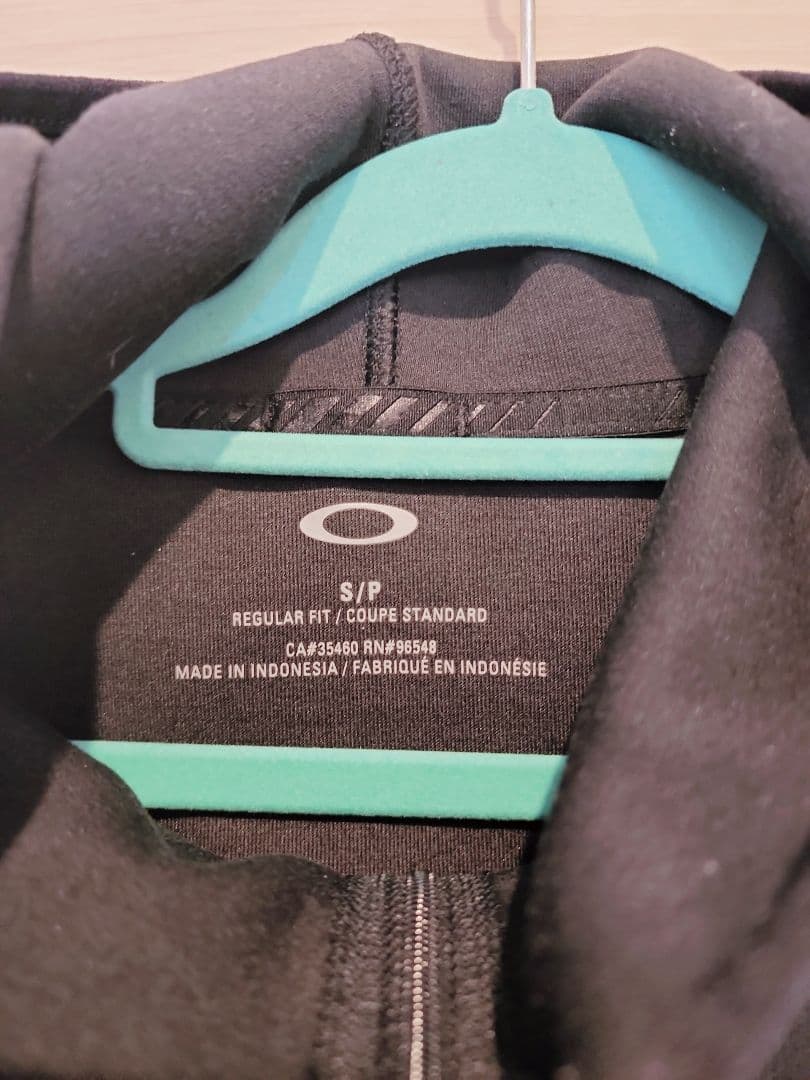 OAKLEY ゴルフウェア