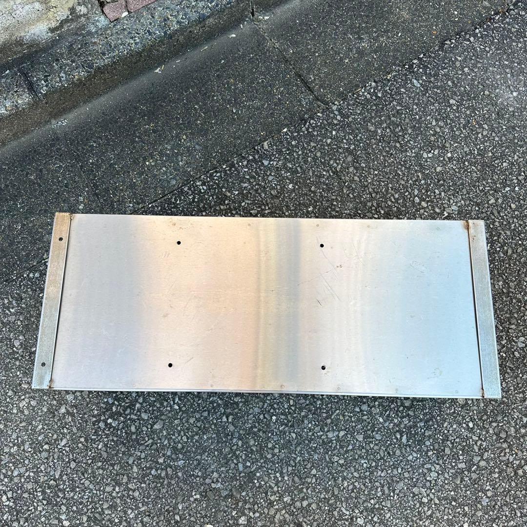美品　鉄製作業台　飲食店厨房作業台