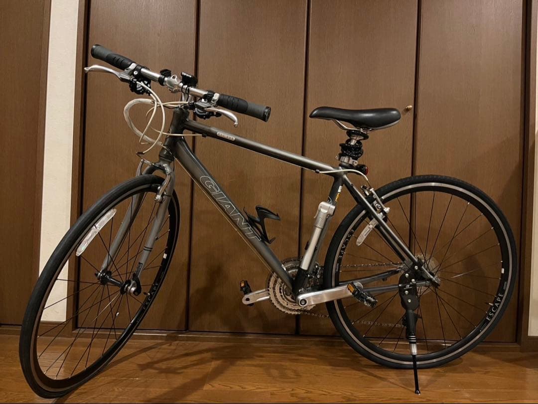 GIANT Escape R3 クロスバイク 岐阜市