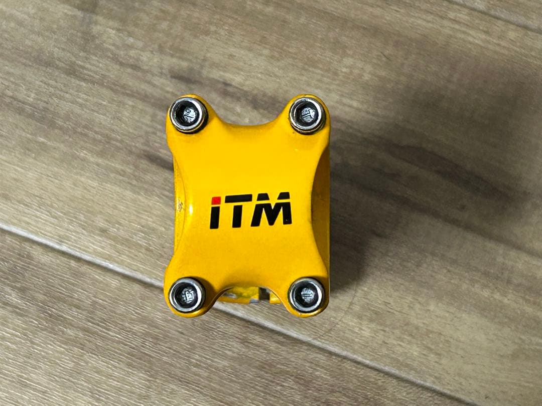 ITM アルミ ステム 黄色　イエロー　パンターニ　ビアンキ　100mm