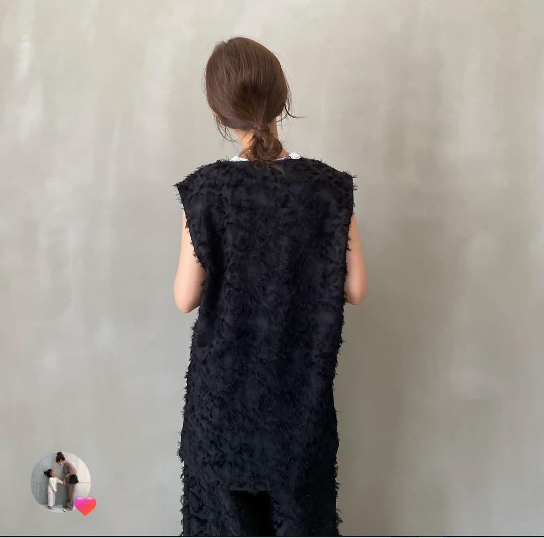 【新品タグ付き】HOWDY. moke moke Vneck vest