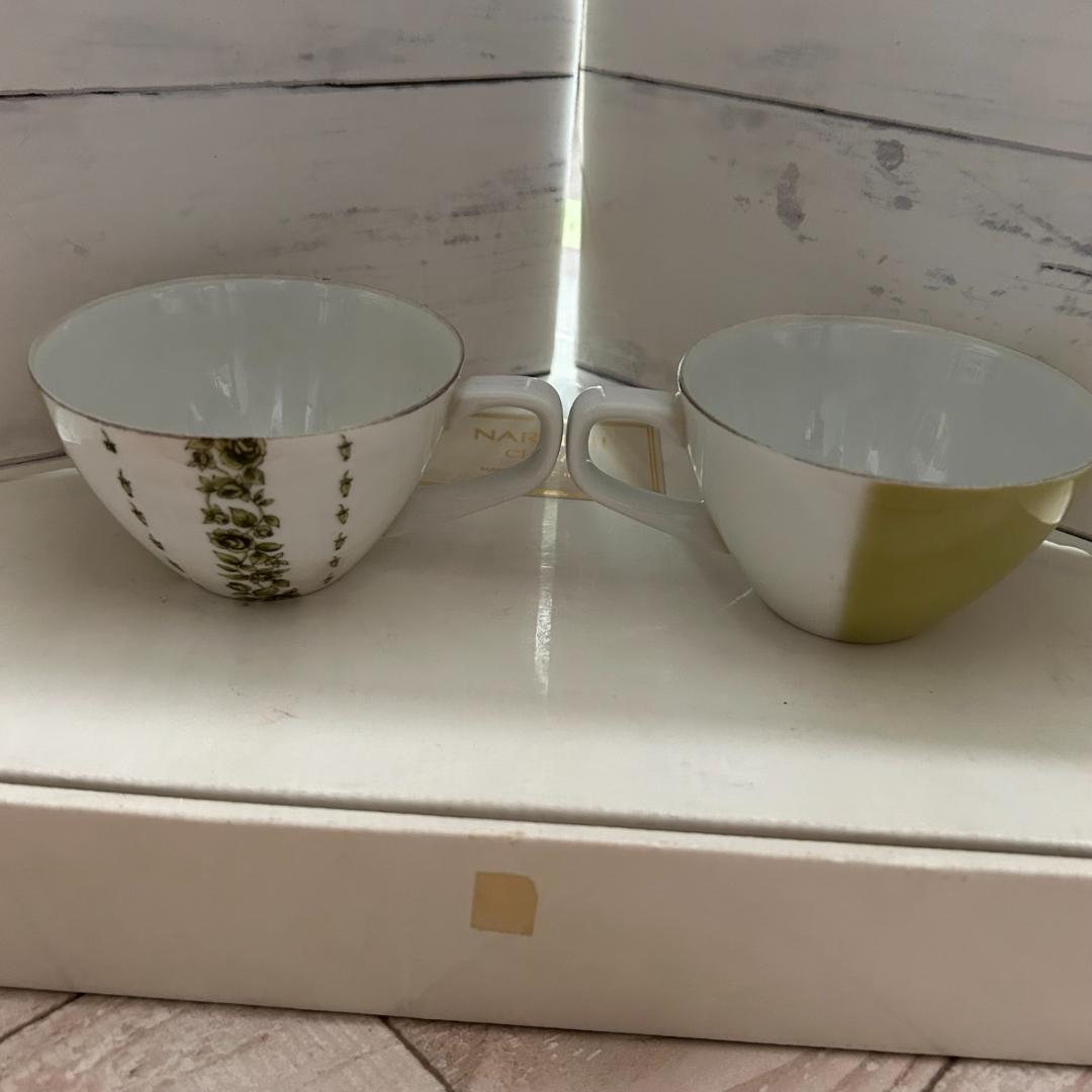 ナルミ　プレート(大皿)　カップ(×2)の3点セット！NARUMI