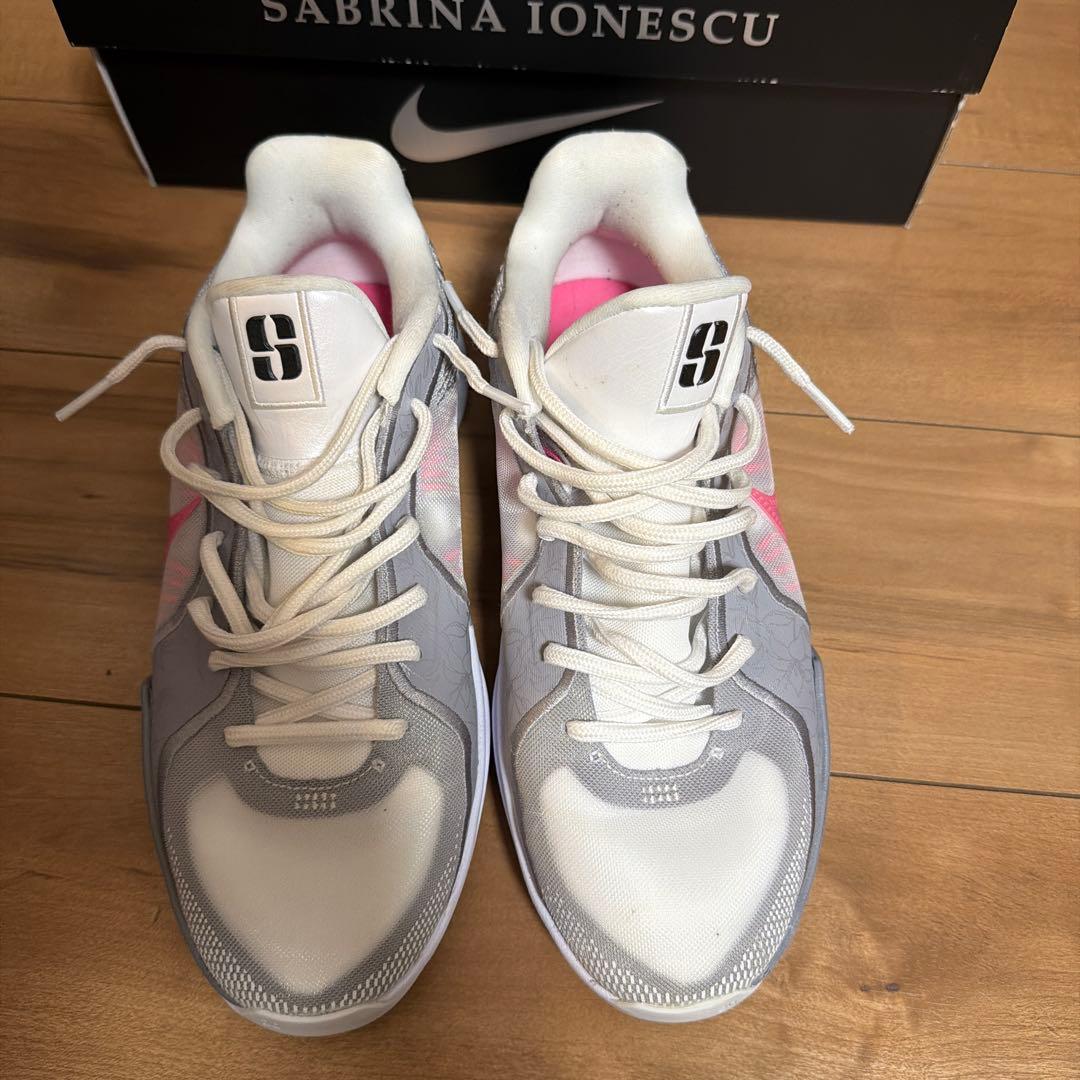 シューズ(男性用) Nike Women's Sabrina 2 \"Lily\"
