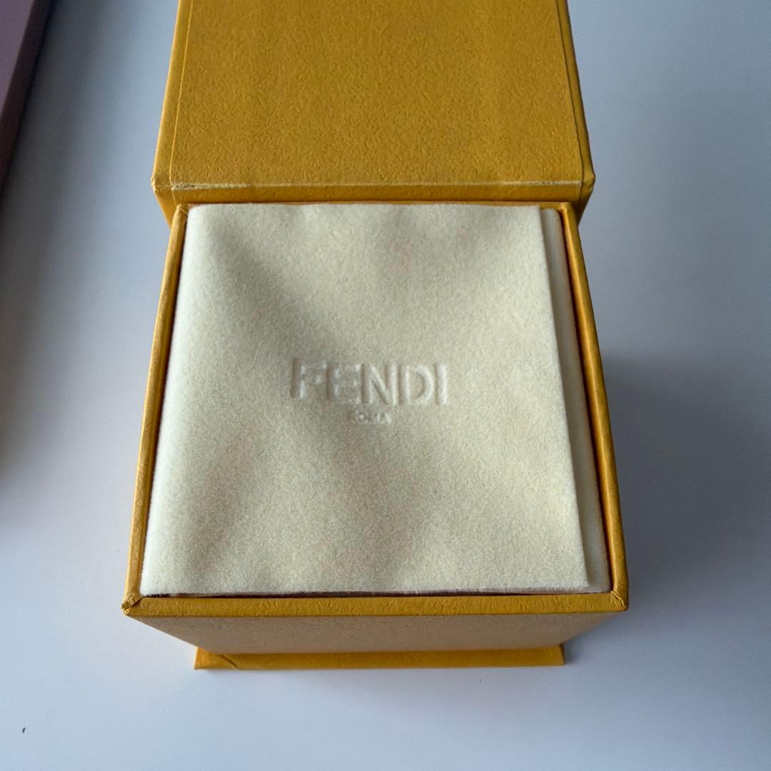 FENDI ピンクゴールドリング 専用ボックス付き