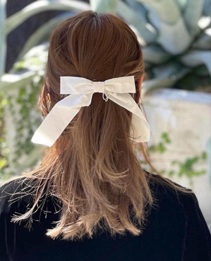 ヘアアクセサリー MADISONBLUE RIBBON BARRETTA