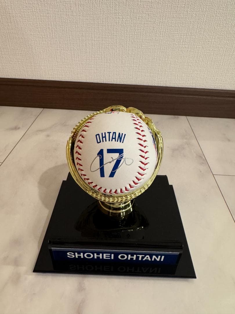 SHOHEI OHTANI 限定版サインボール