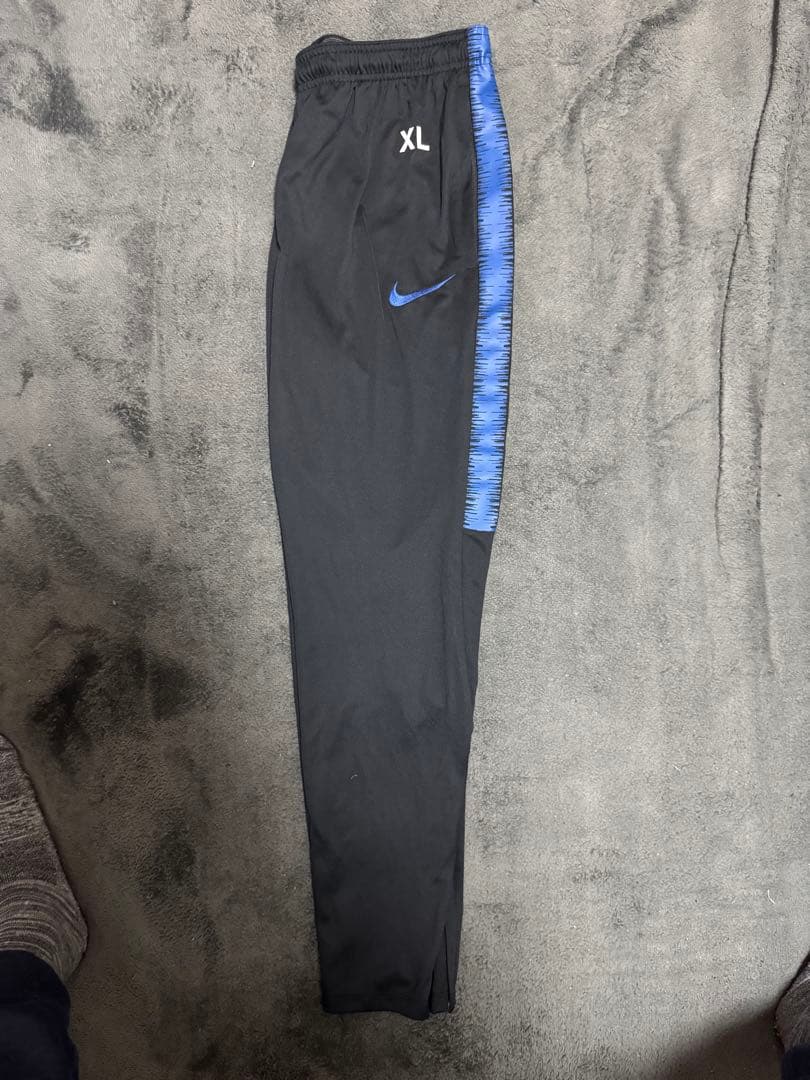 浦和レッズ　支給品　ジャージ下　サッカーパンツ