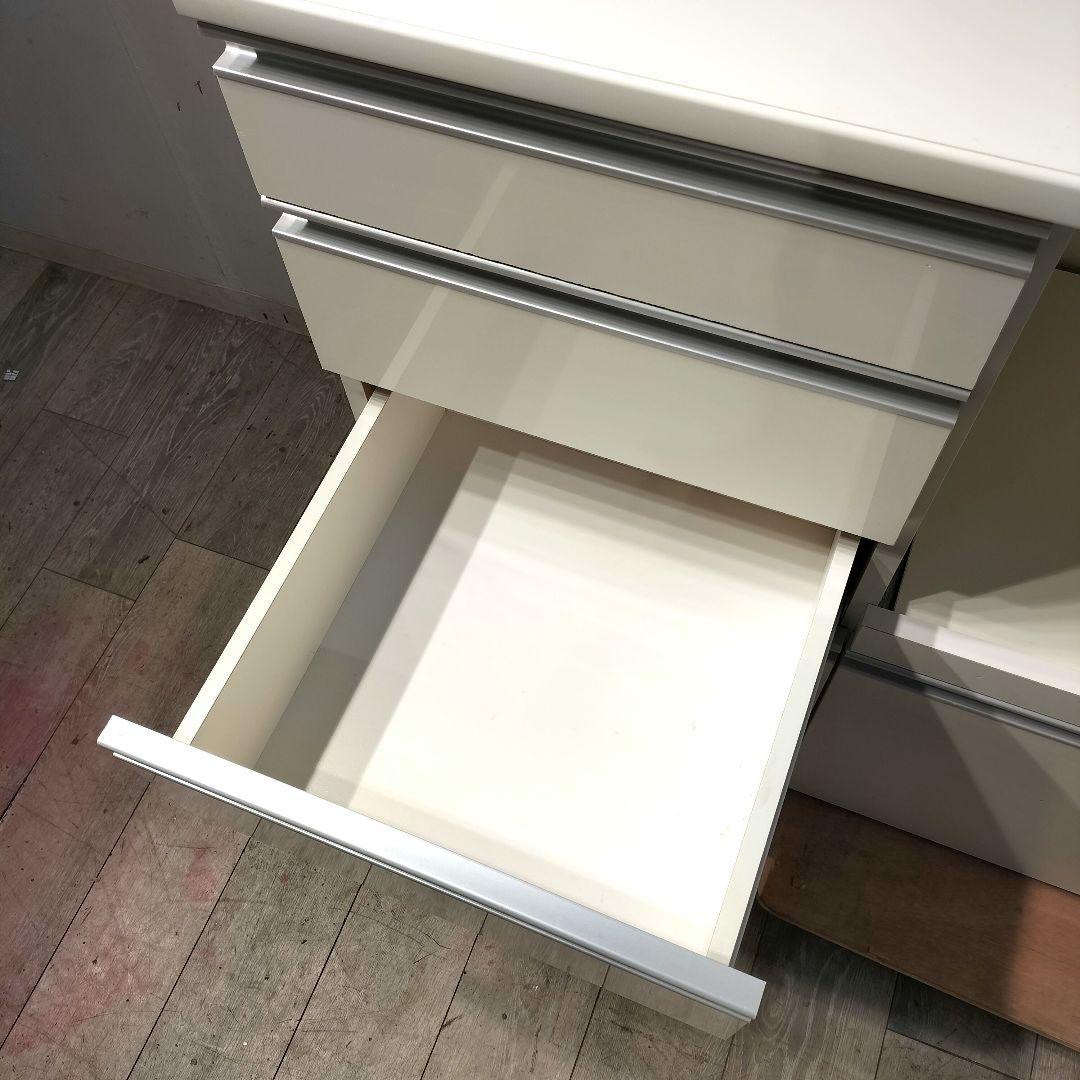 M♦富山サロン　キッチンカウンター