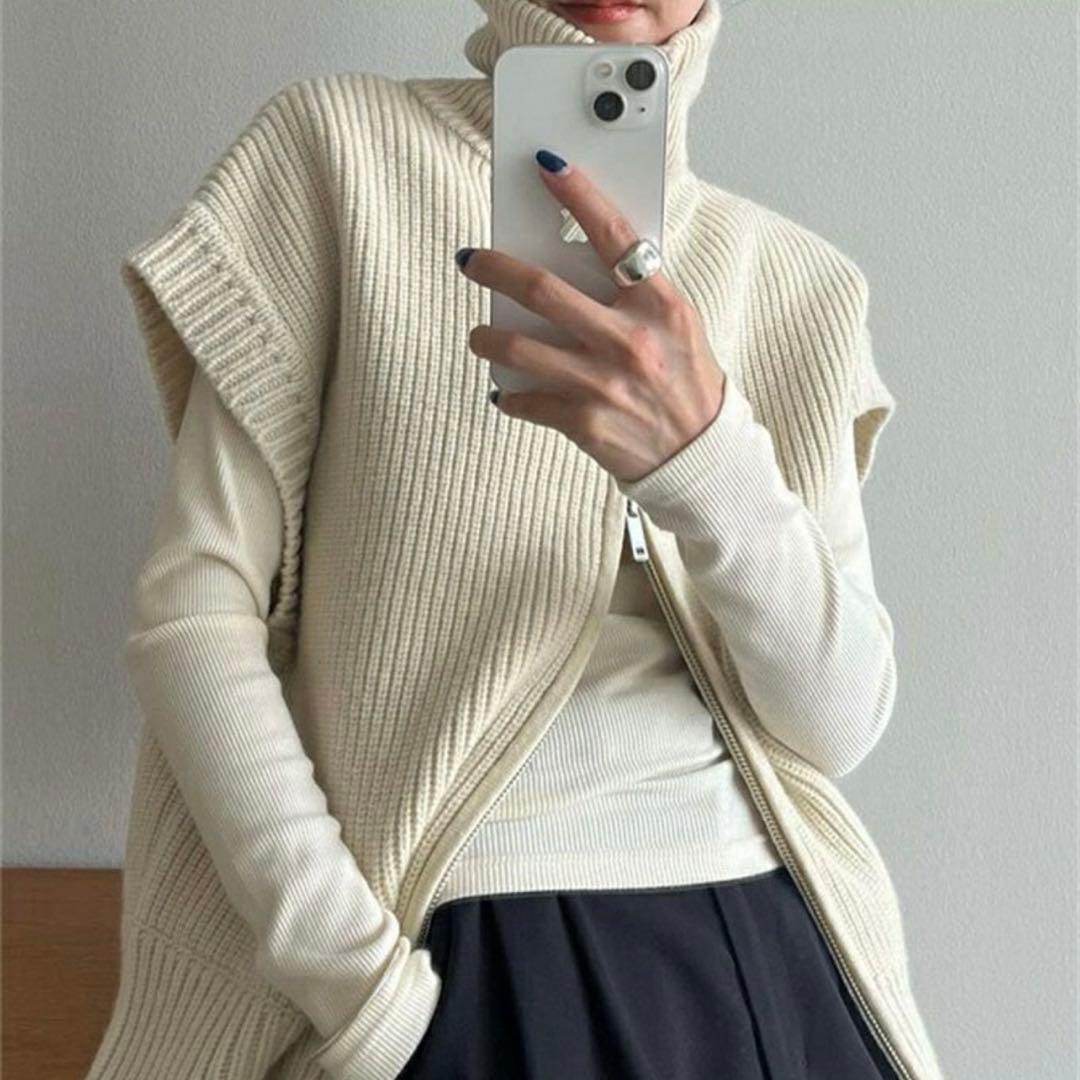 【美品】CLANE ZIP COLLAR KNIT VEST-ivory