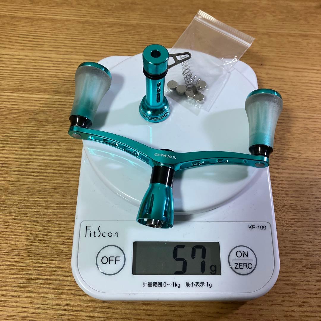 未使用美品　ゴメクサス　エメラルダスカラー　ダブルハンドル　ダイワ専用スタンド