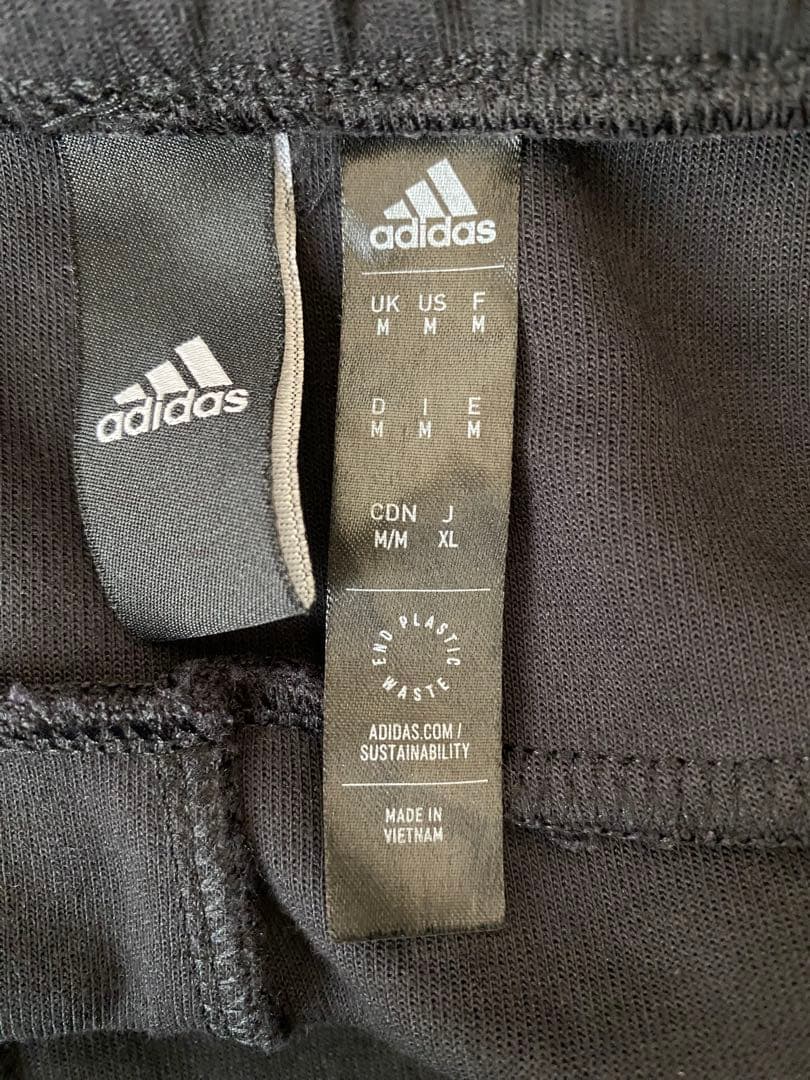 マンチェスターユナイテッドアディダスフューチャーアイコン3ストライプ　上下セット