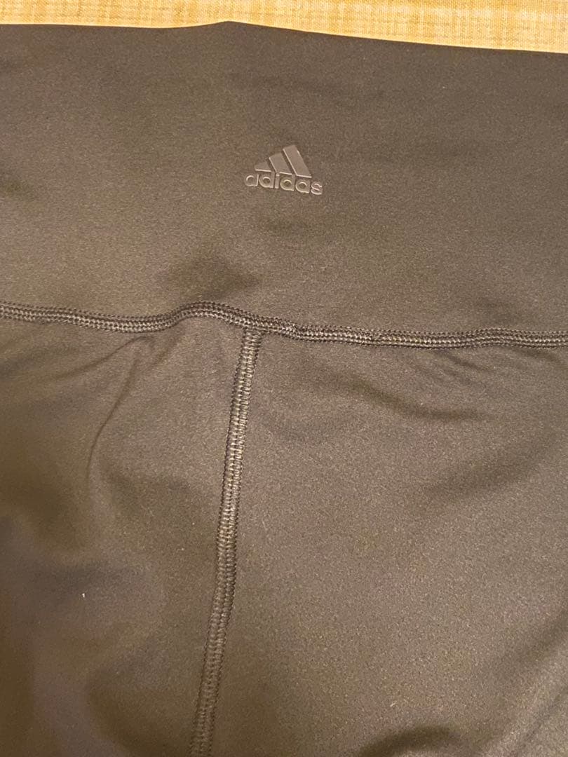 adidas ブラック フレア ヨガパンツ L
