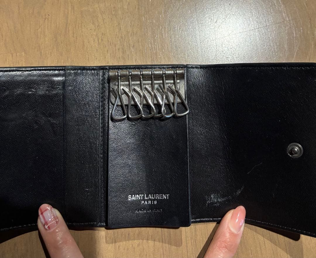 YSL イブサンローラン ブラックレザー キーケース