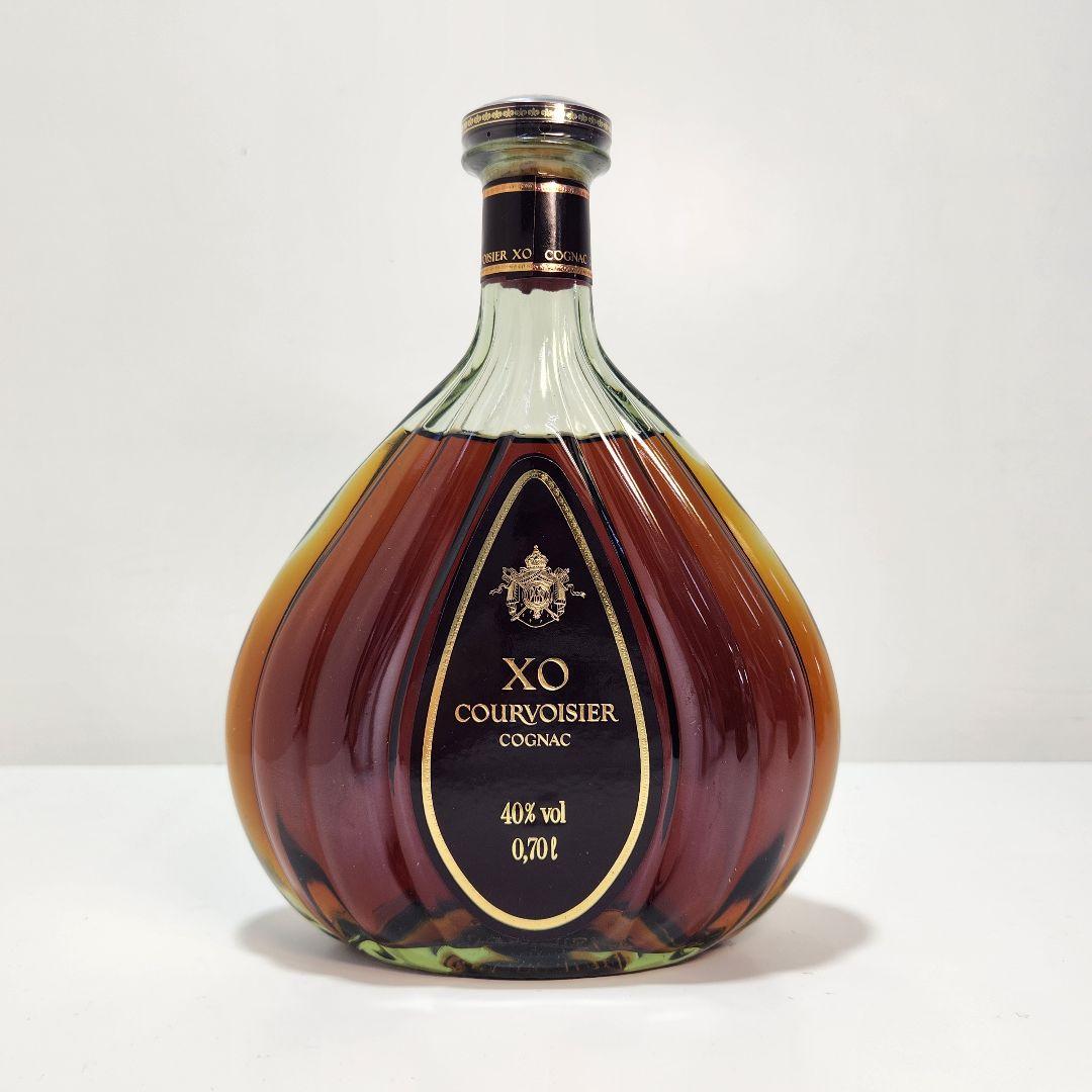 クルボアジェ COURVOISIER XO 700ml 40%【未開栓】